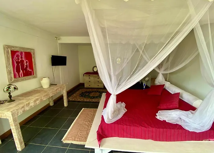 Lodge Whispering Hills